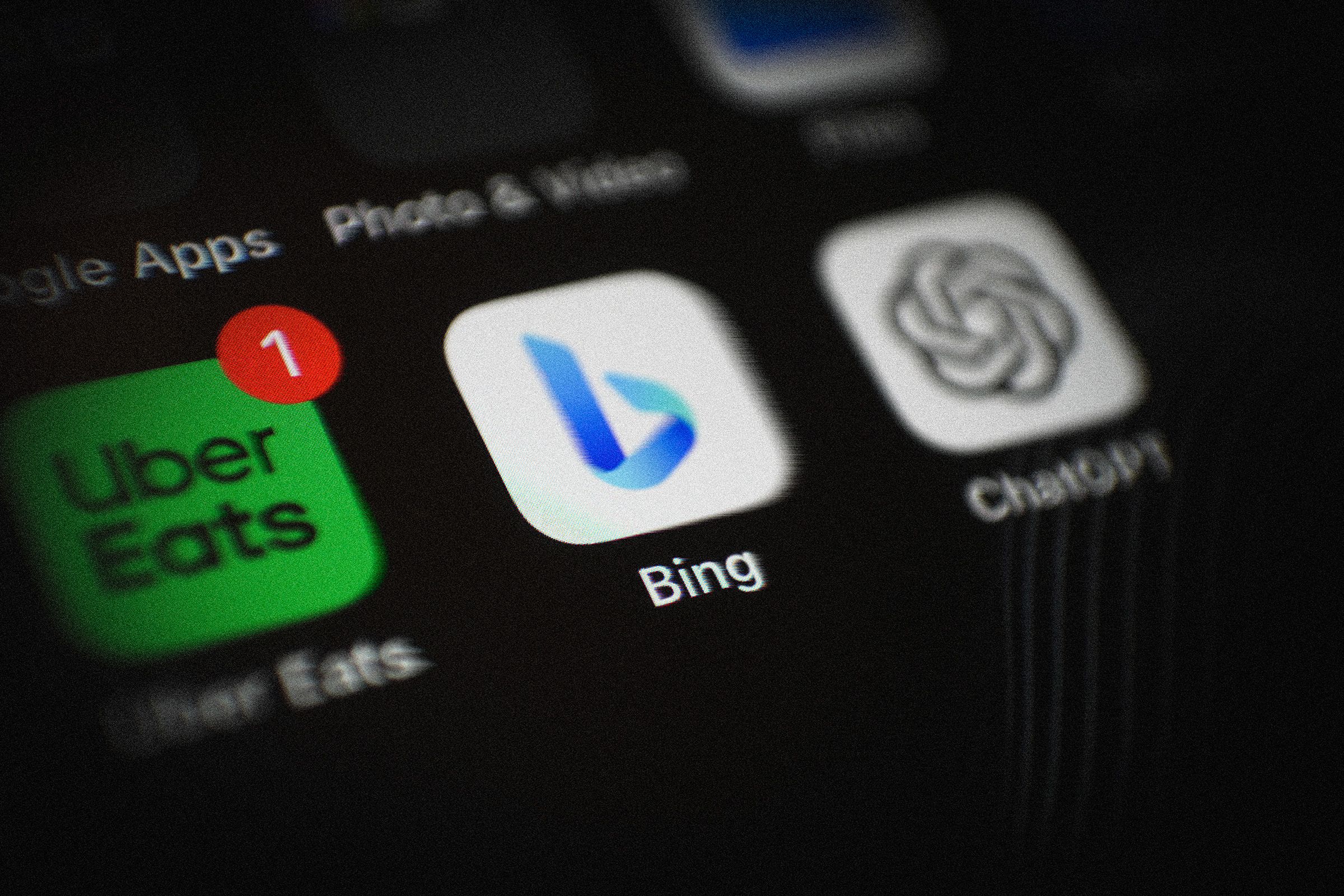 microsoft-memotong-akses-ke-data-pencarian-bing-karena-mengalihkan-fokus-ke-chatbots
