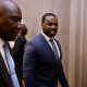 50-cent-posts-ai-foto-dirinya-mengenakan-kemeja-‘diddy-gratis’