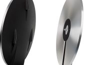 Miniot Returns dengan roda yang lebih ramping 3 turntable vertikal