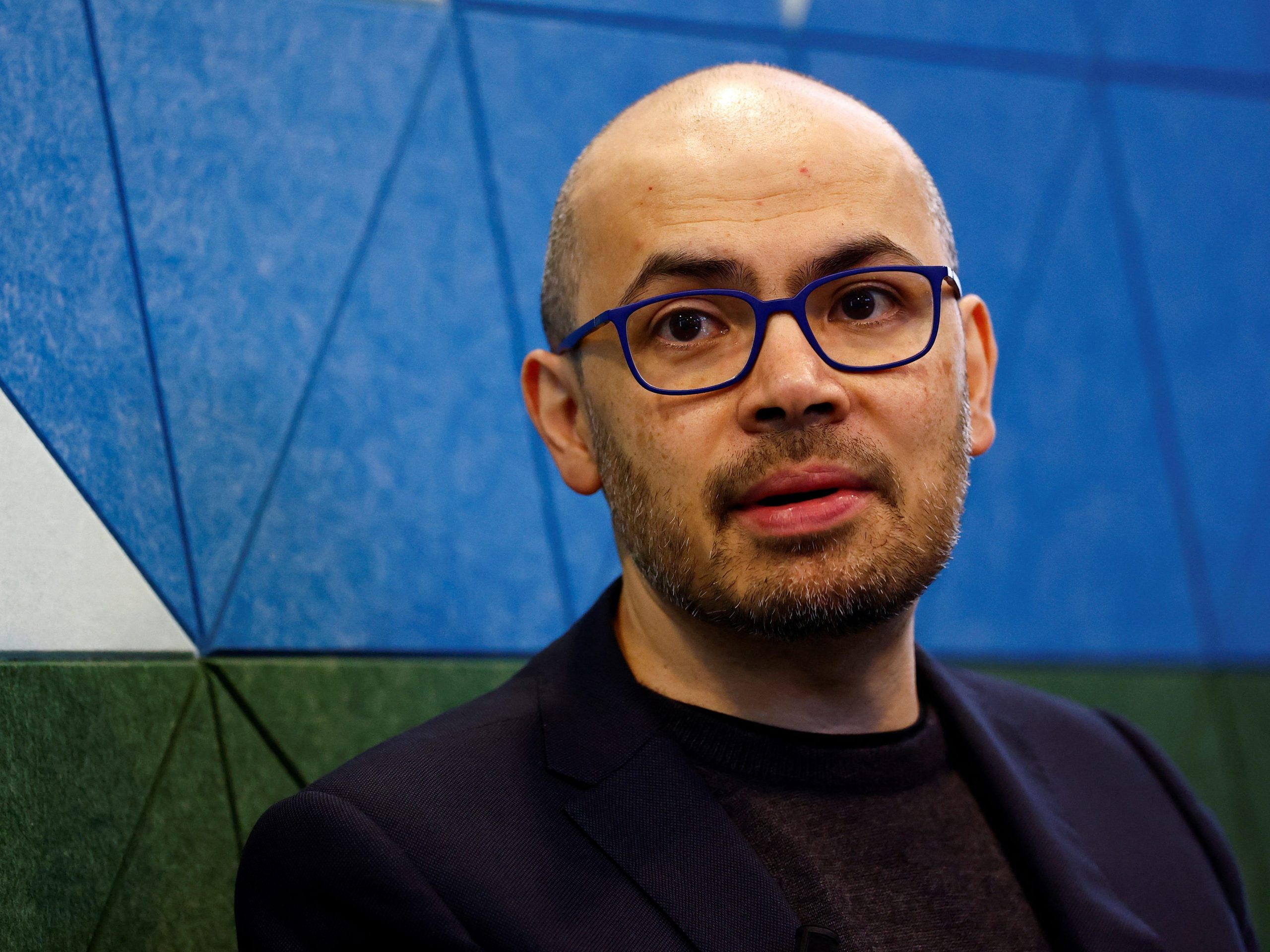 remaja-harus-dilatih-untuk-menjadi-ninja-ai,-‘kata-ceo-google-deepmind