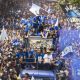 pesta-pora-persib,-pemain-sampai-haji-umuh-naik-sisingaan