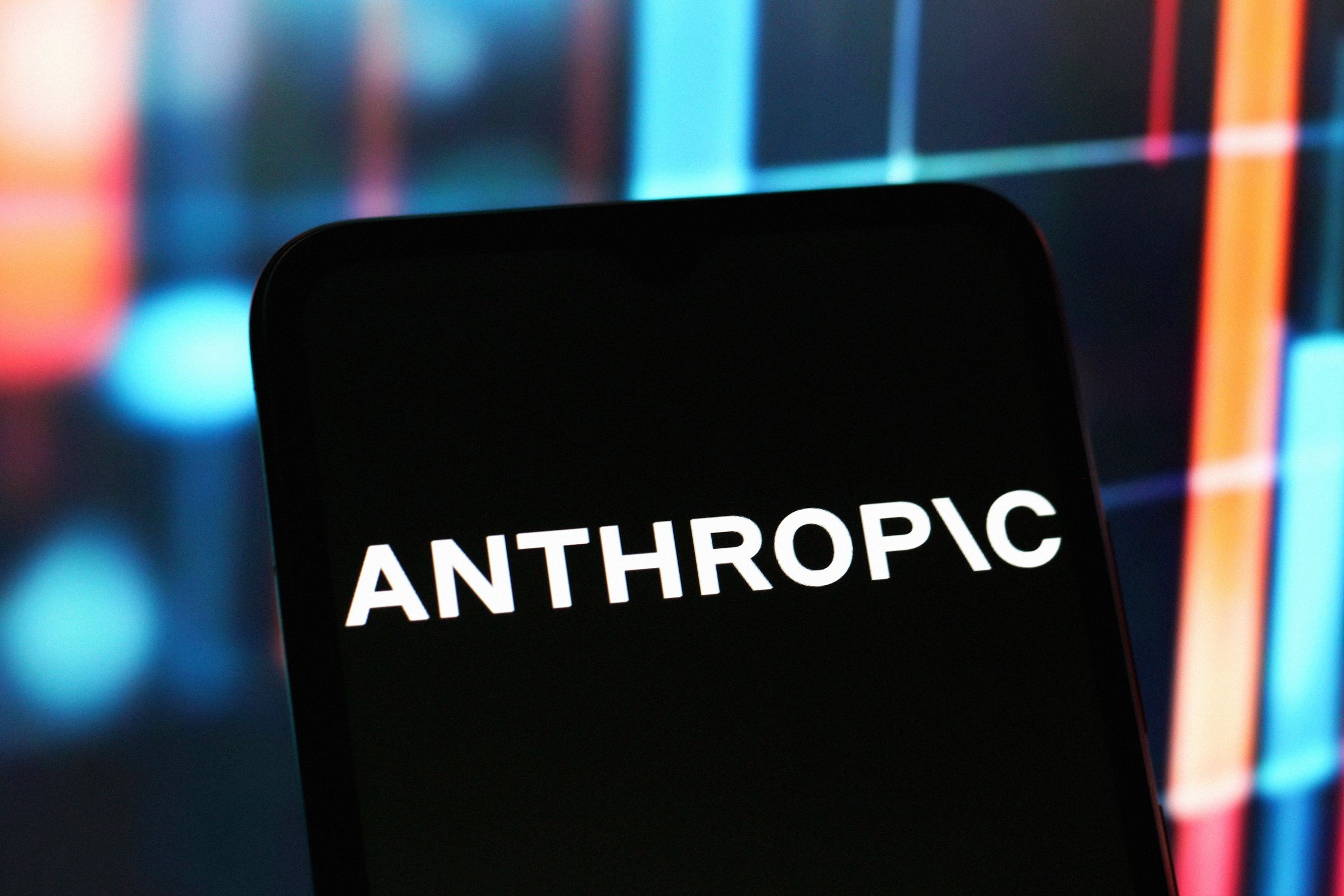 mengapa-model-ai-baru-anthropic-terkadang-mencoba-‘mengadu’