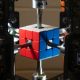 bagaimana-mahasiswa-membangun-robot-pemecahan-kubus-rubik-tercepat