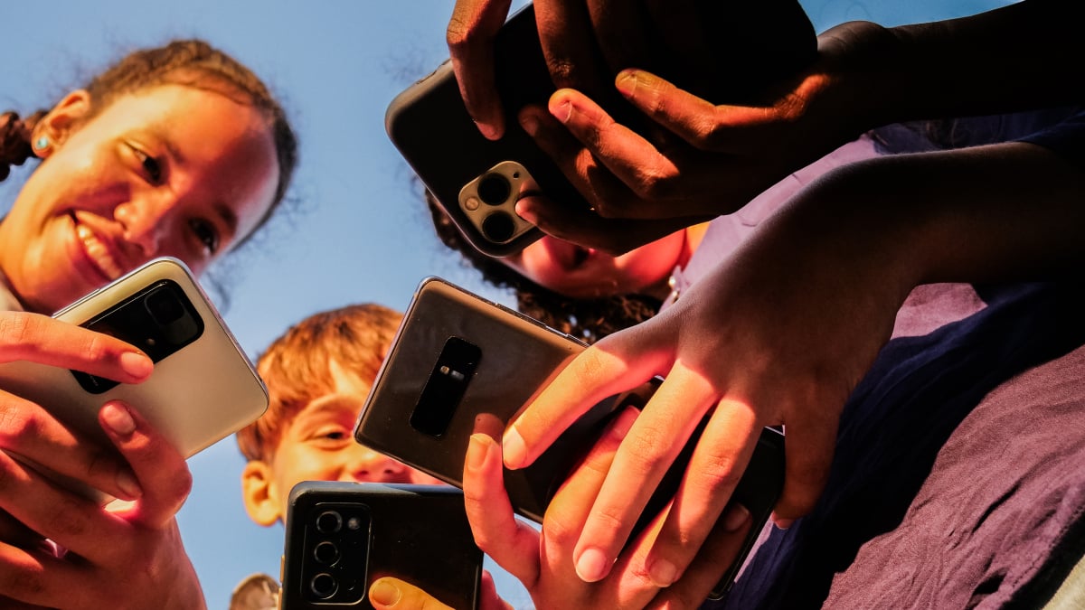 memikirkan-smartphone-yang-ramah-anak?-inilah-pilihan-anda.
