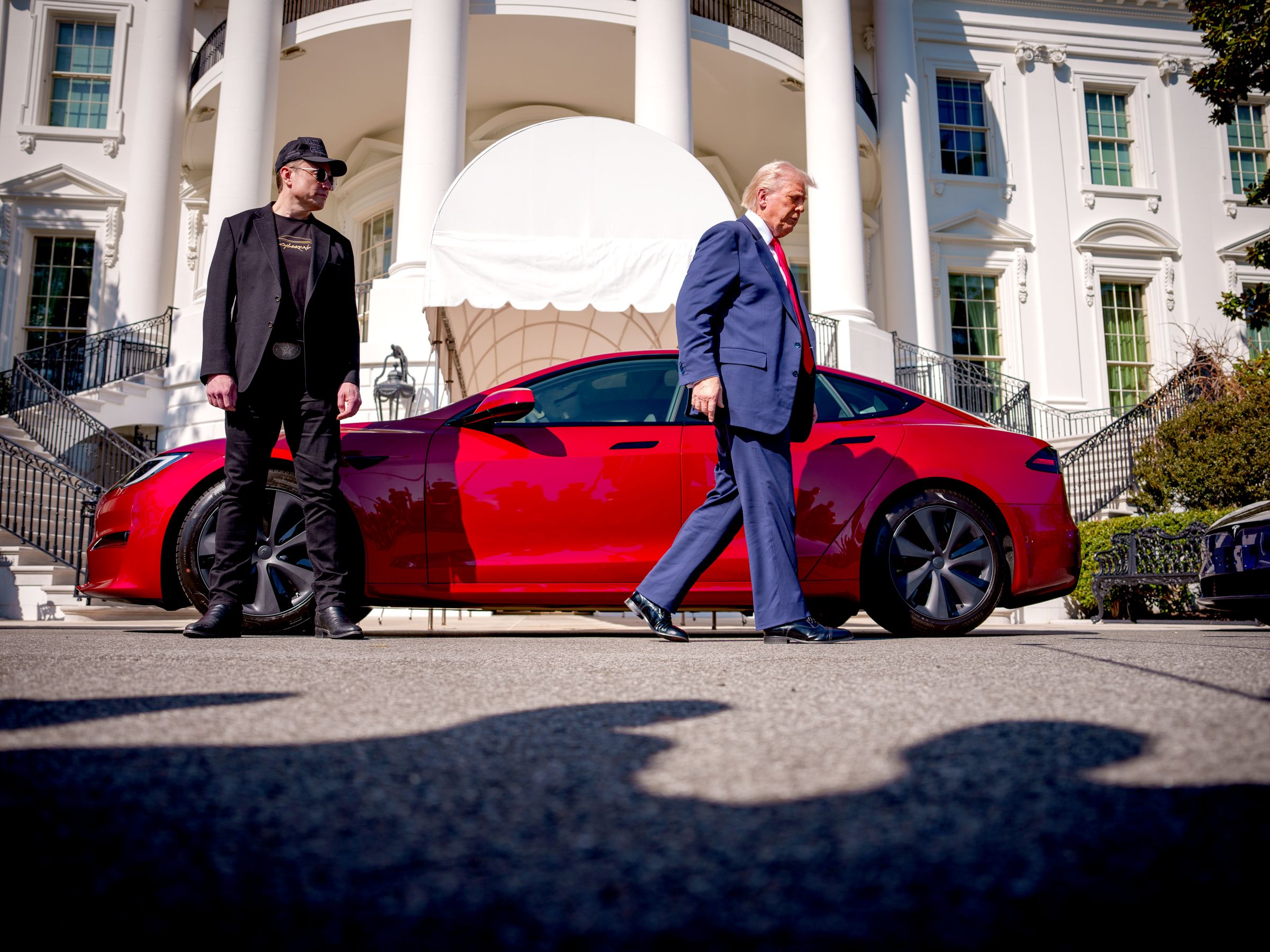 perselisihan-elon-musk-dengan-presiden-trump-menghapus-$-152-miliar-dari-kapitalisasi-pasar-tesla