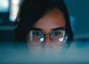 Rekrut baru Big Tech melompati perguruan tinggi, dan perusahaan teknologi mendorongnya