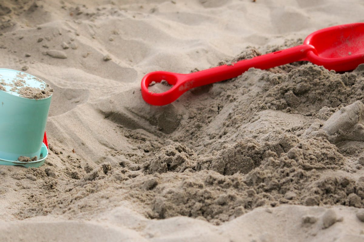 3-ide-fun-kids-activity-di-bobocabin,-bisa-bikin-sand-castle!