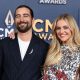 kelsea-ballerini-calls-noah-kahan-‘a-joy’-to-performwith