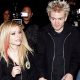 avril-lavigne-bersatu-kembali-dengan-deryck-whibley-untuk-‘in-too-deep’-di-warped-tour