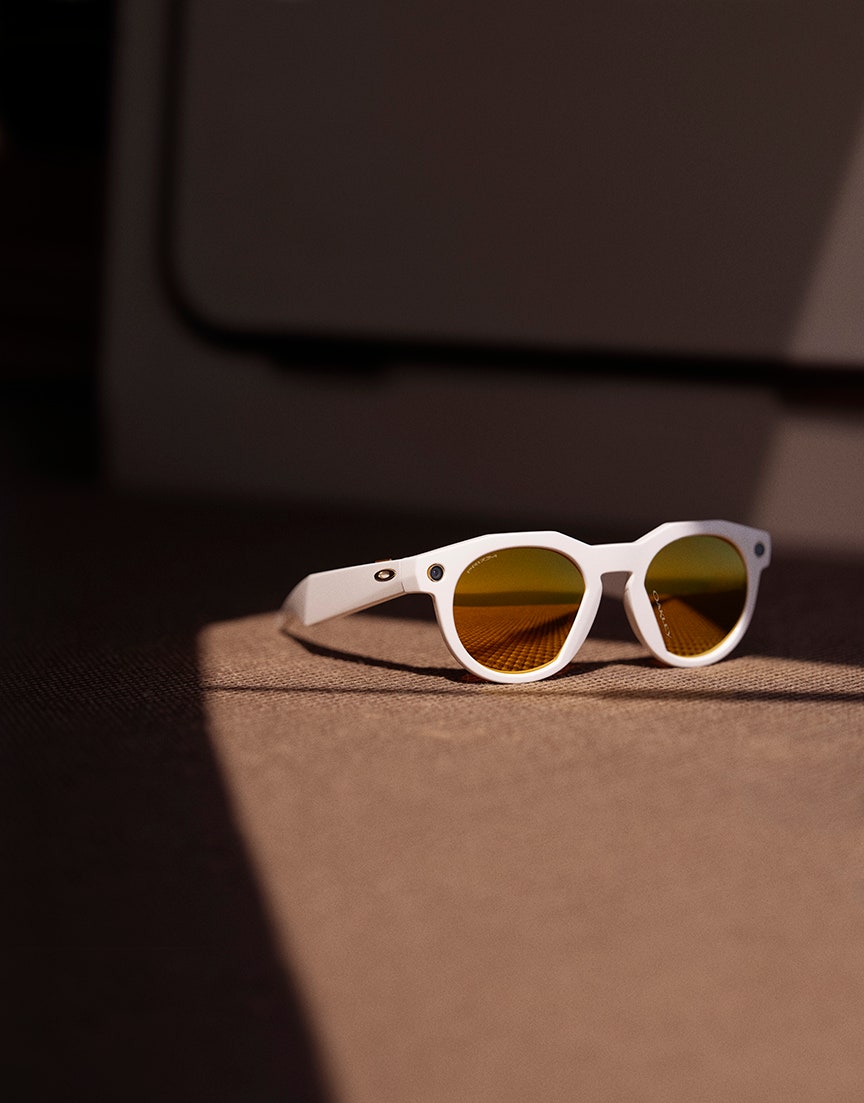 kacamata-pintar-oakley-meta-memiliki-video-3k-watch-out,-ray-ban