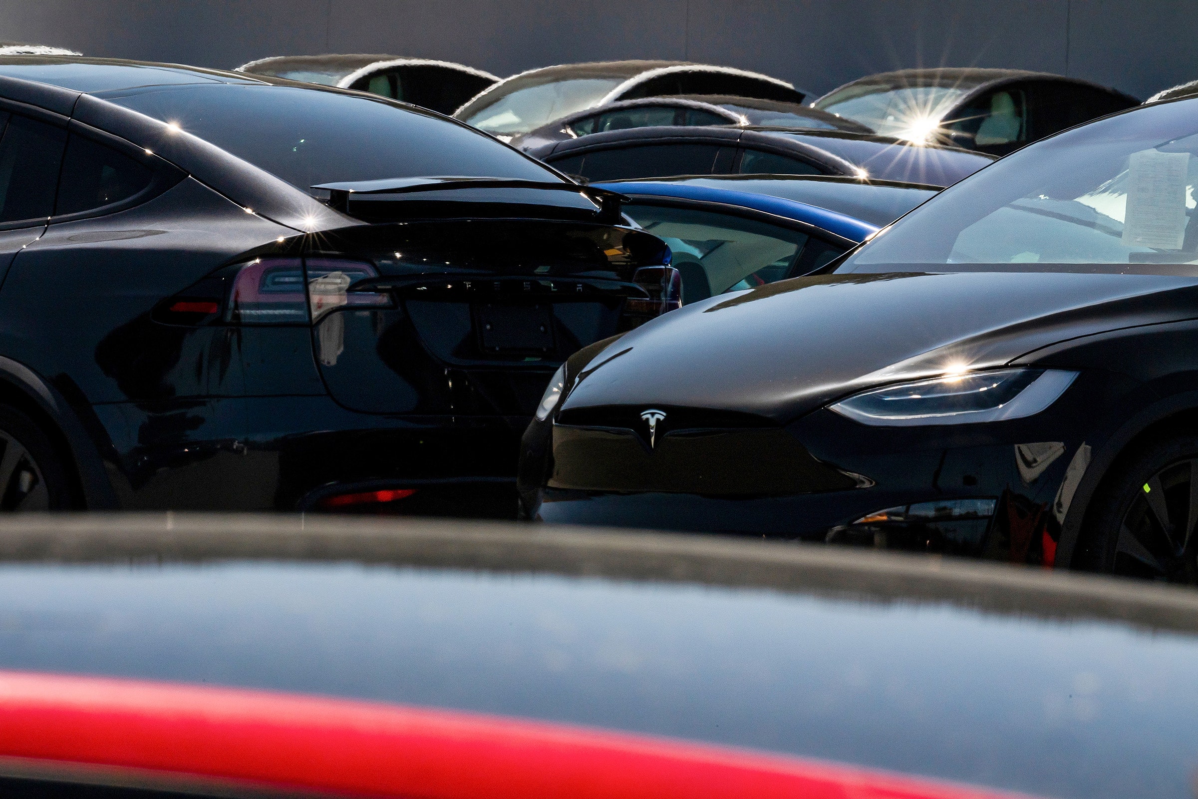 layanan-robotaxi-tesla-menyentuh-jalan-di-texas