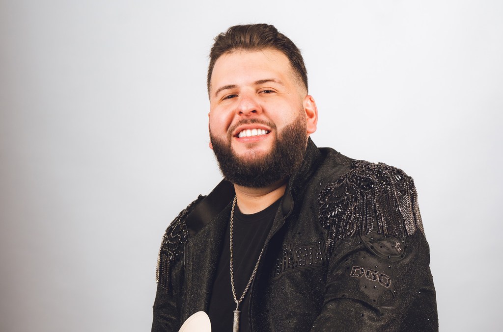 el-fantasma-mengklaim-kedelapan-no.-1-di-grafik-airplay-meksiko-regional-dengan-‘ya-me-vale-madre’