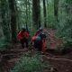 4-pendaki-tersesat-di-gunung-batukaru-bali-dievakuasi-tim-sar