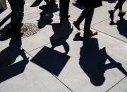 Pemerintah Federal sepertinya mengambil halaman dari buku pedoman Big Tech untuk ‘pemain miskin’