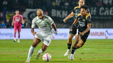 babak-i:-asnawi-blunder,-dewa-united-imbangi-port-fc-1-1