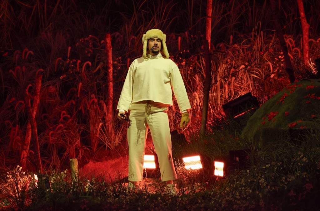bad-bunny-memulai-residensi-bersejarah-di-puerto-rico:-every-song-from-first-show
