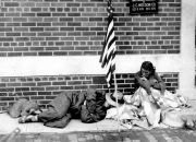 21 Foto vintage menunjukkan betapa putus asa dan terpencil Amerika saat Depresi Hebat