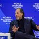 marc-benioff-mengatakan-narasi-bahwa-ai-akan-mengakhiri-pekerjaan-kerah-putih-itu-salah