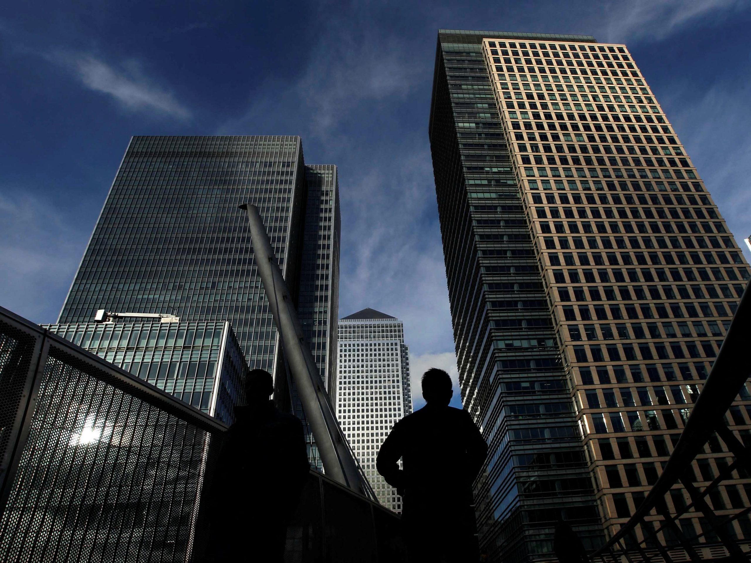 karena-bisnis-besar-menjadi-agresif-dengan-rto,-ini-mungkin-waktu-yang-tepat-bagi-perusahaan-kecil-untuk-mengambil-pekerja