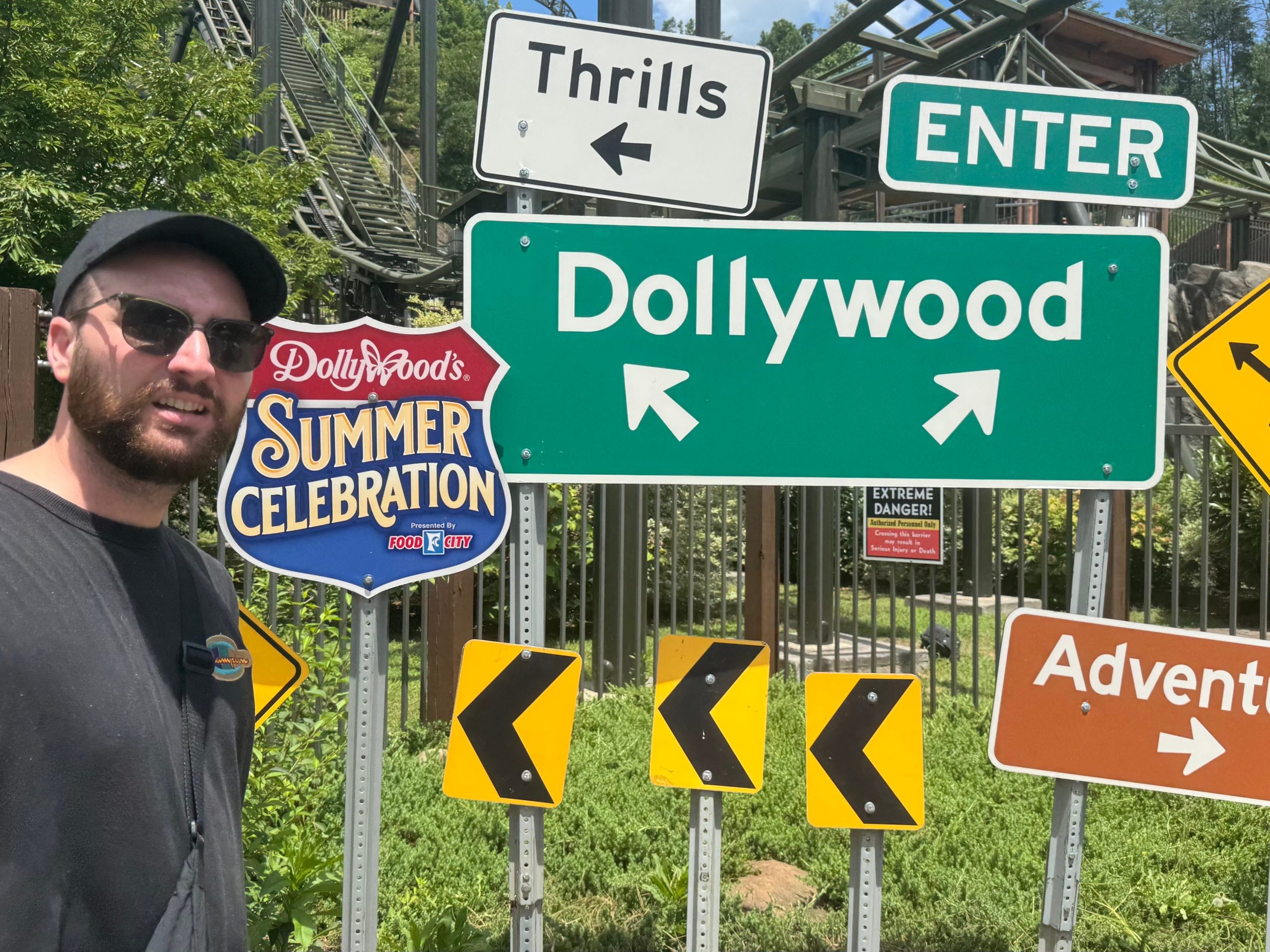 saya-penggemar-disney-world-yang-pergi-ke-dollywood-untuk-pertama-kalinya-itu-lebih-murah,-kurang-ramai,-dan-melebihi-harapan-saya.