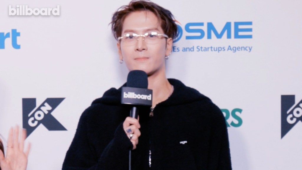 jackson-wang-berbicara-kcon-&-lainnya-|-kcon-la-2025
