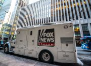 AI Chatbot Baru Sosial Sosial adalah Inkarnasi Diet Media Donald Trump