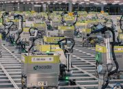 Di dalam gudang otomatis tempat robot mengemas bahan makanan Anda