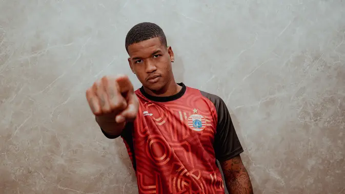 cara-unik-persija-perkenalkan-lidah-pemain-baru-asal-brasil-adaptasi-dengan-menu-khas-indonesia