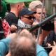 video:-mo-chara-kneecap-hadiri-sidang,-serukan-free-palestine