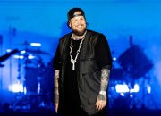 BMG tetap stabil pada pendapatan saat pendapatan turun di paruh pertama 2025