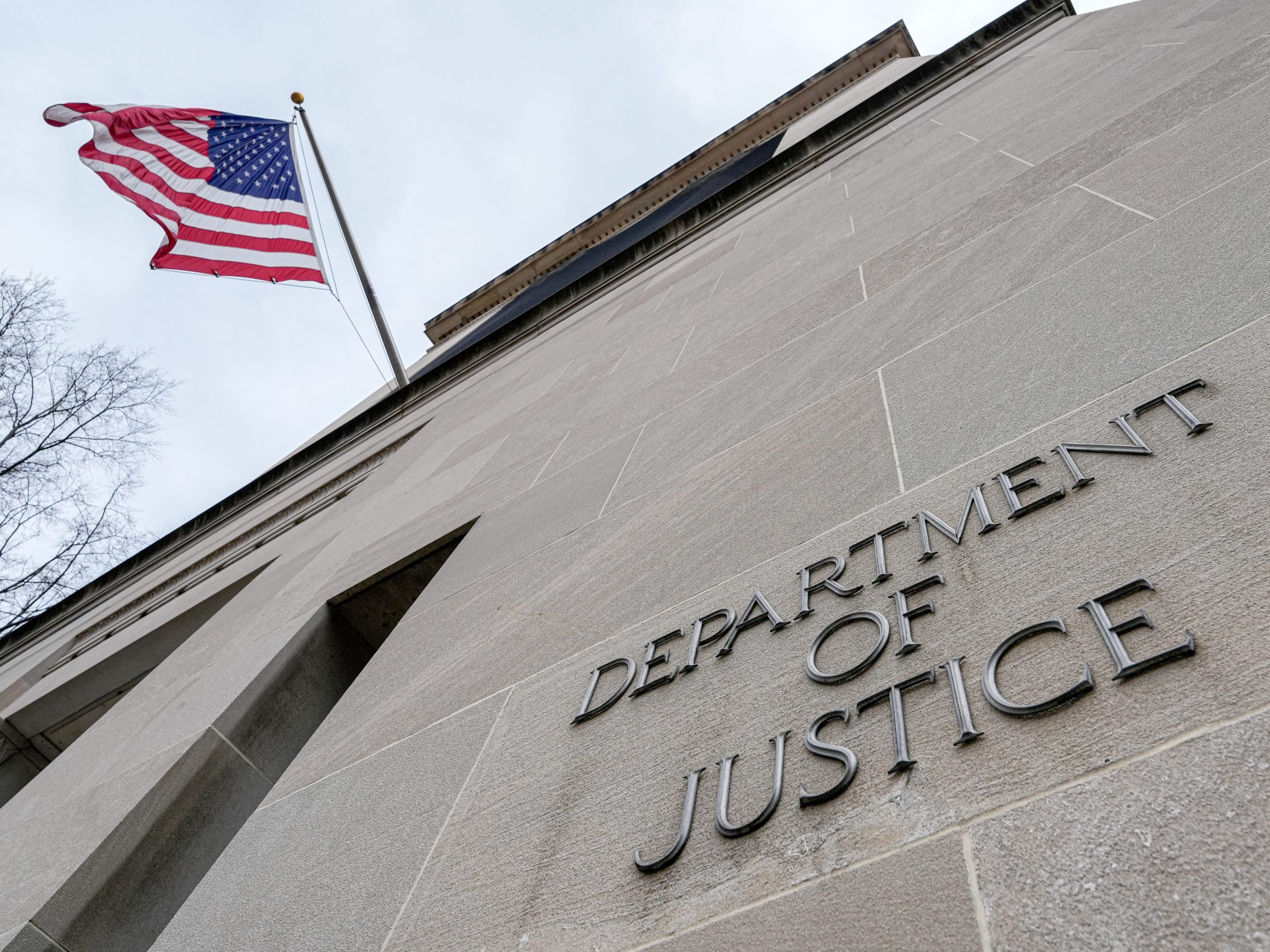 doj-trump-memberi-tahu-perusahaan-bagaimana-menghindari-penuntut-beginilah-satu-perusahaan-melakukannya.