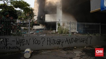 mensos:-korban-meninggal-demo-agustus-7-orang,-9-luka-berat