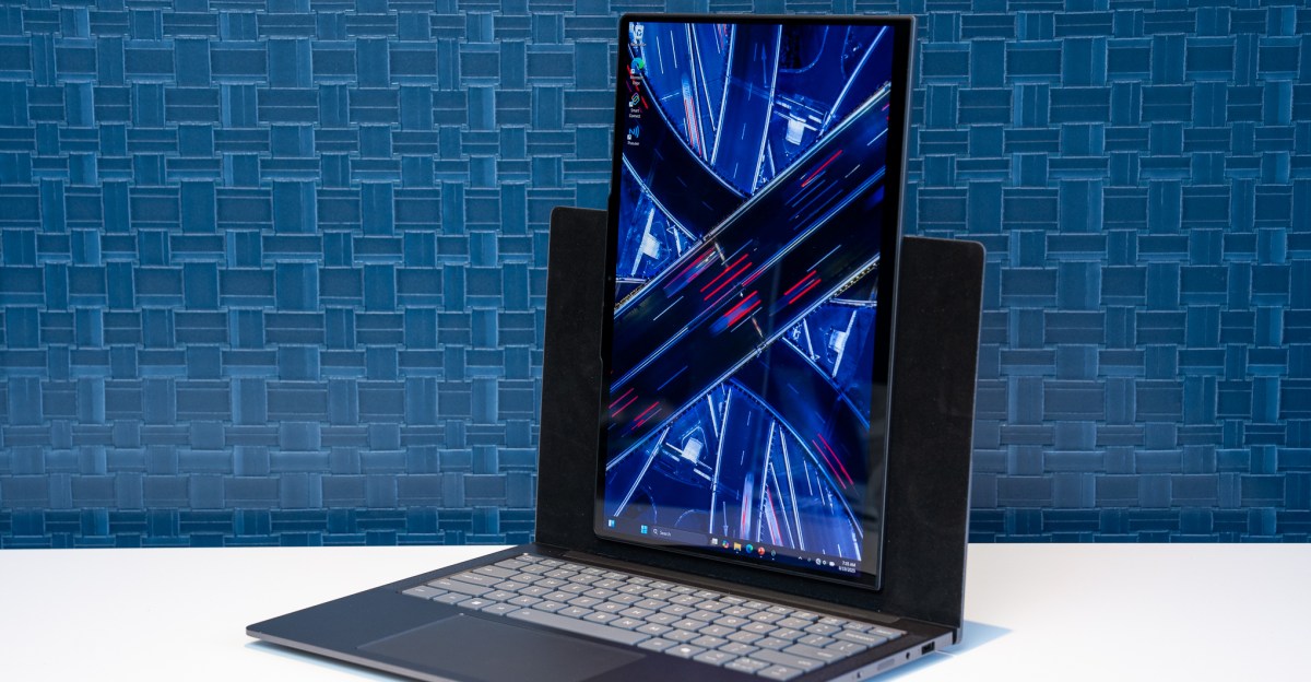 laptop-konsep-baru-lenovo-memiliki-layar-berputar-yang-sempurna-untuk-doomcrolling