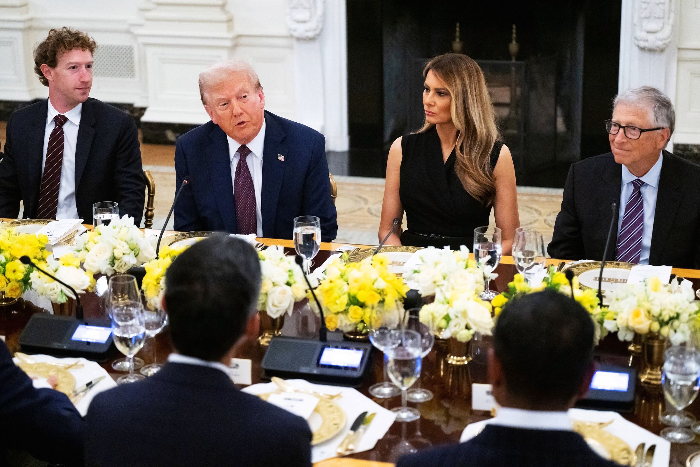 ceo-tech-memuji-donald-trump-saat-makan-malam-gedung-putih