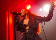 Leon Thomas, Gelo & Ravyn Lenae tampil di konser langsung R & B/Hip-Hop Billboard: Foto Terbaik