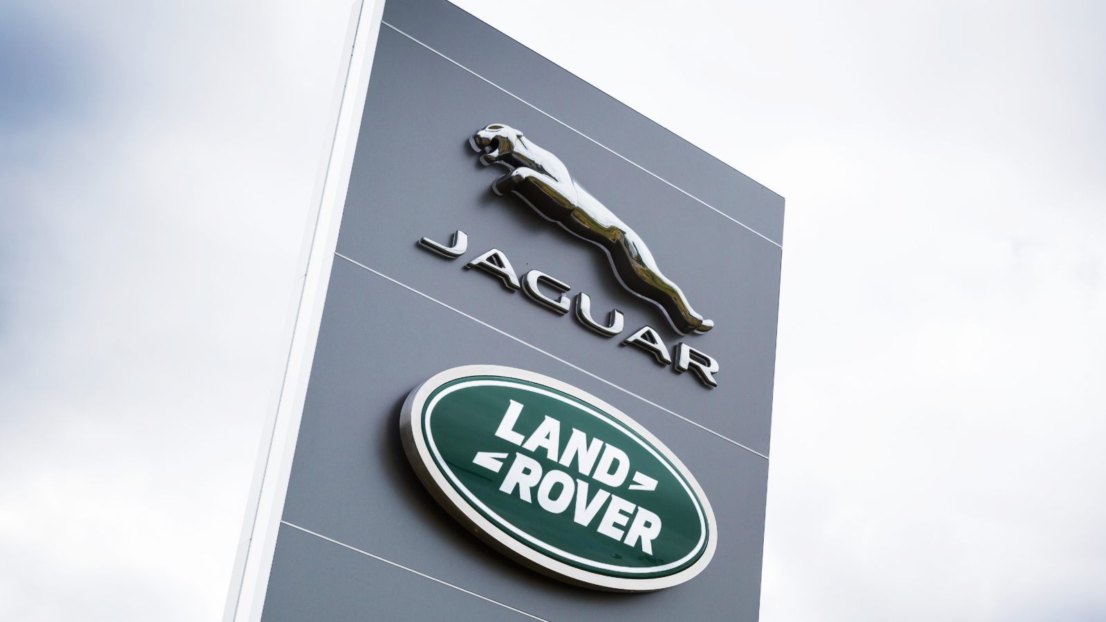 jaguar-land-rover-mengkonfirmasi-pencurian-data-setelah-serangan-cyber-baru-baru-ini