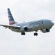 american-airlines-digugat-oleh-16-penumpang-atas-denver-engine-fire