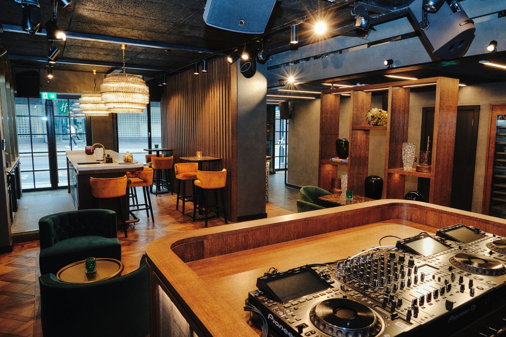 label-dansa-armada-music-debut-london-creative-hub-di-boost-untuk-adegan-lokal