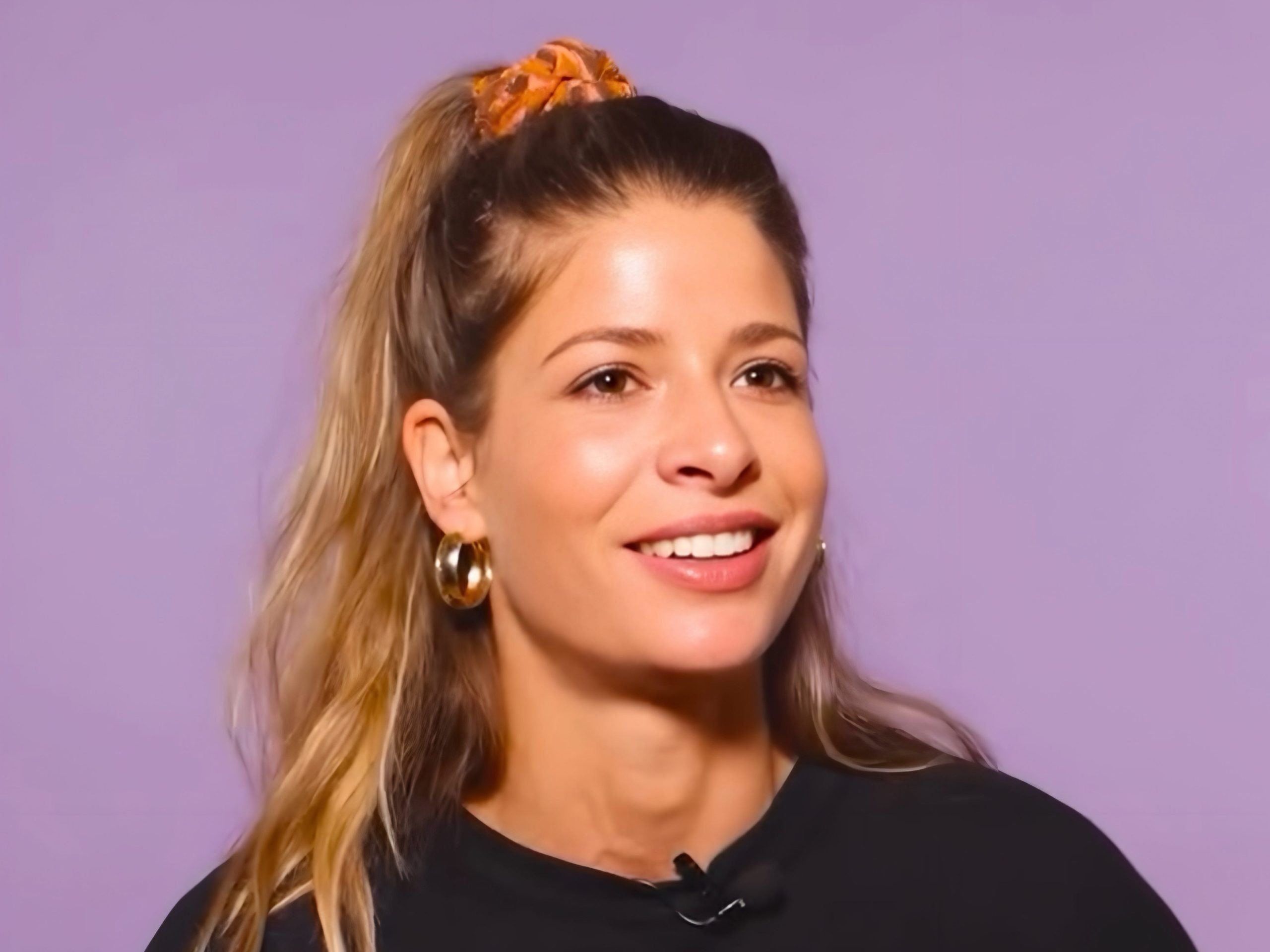 mengapa-pendiri-startup-ini-membatalkan-aplikasi-kencannya-untuk-membangun-saingan-linkedin-yang-ditenagai-oleh-ai