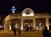 Starbucks Menutup Roastery Capitol Hill yang ikonik, hanya beberapa menit dari markas Seattle