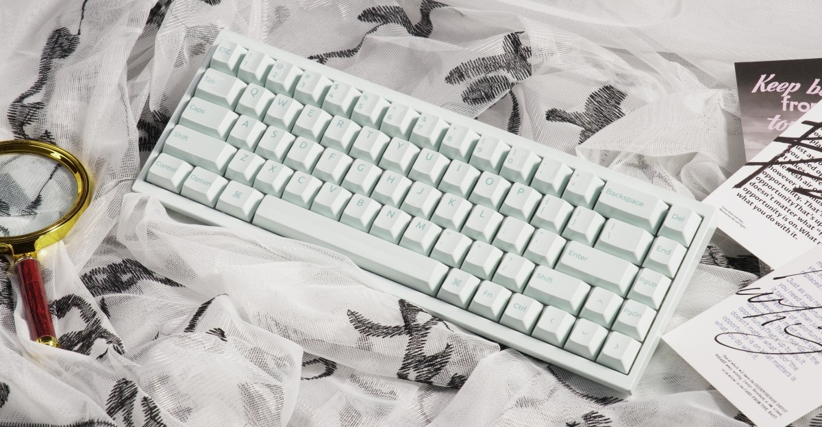 keychron-membuat-keyboard-keramik-pertama-yang-hampir-seluruhnya