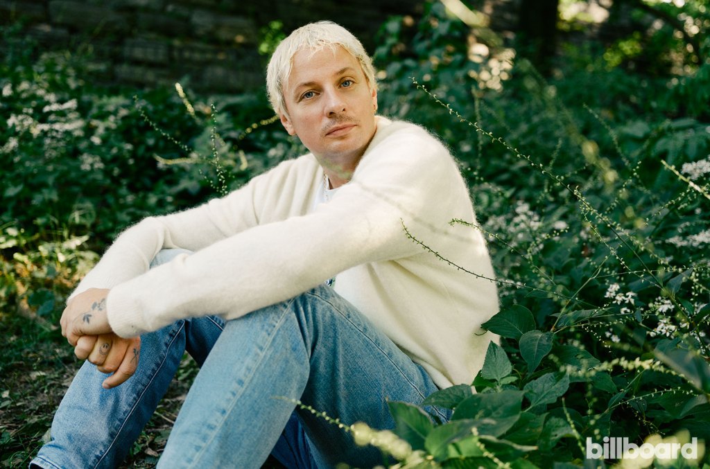 abbey-road-menyambut-produser-pertama-di-residence