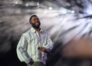 Panduan Musik Jumat: Musik Baru Dari Jisoo & ZAYN, Khalid, HAIM & Bon Iver dan Banyak Lagi