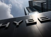 HYBE, JYP Entertainment Berbagi Keuntungan Kecil karena Sebagian Besar Saham Musik Terpukul