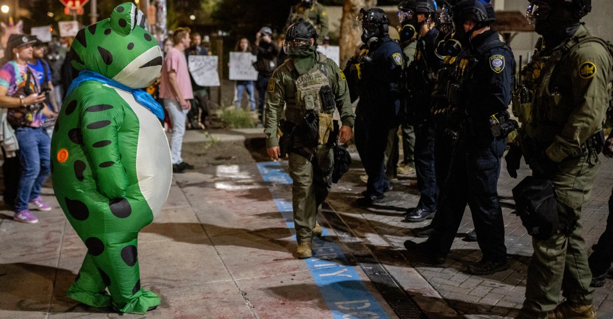 politik-amerika-telah-beralih-ke-shitposting-dan-aura-farming