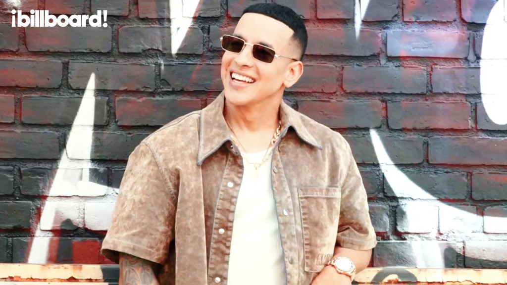 di-balik-layar-bersama-daddy-yankee-|-sampul-billboard