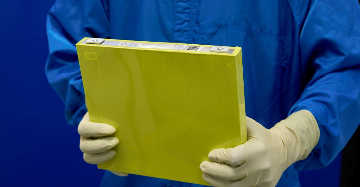 laboratorium-tempat-gm-membuat-baterai-ev-baru-untuk-mengalahkan-china