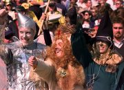 Foto-foto vintage menunjukkan bagaimana Halloween dirayakan selama satu abad terakhir