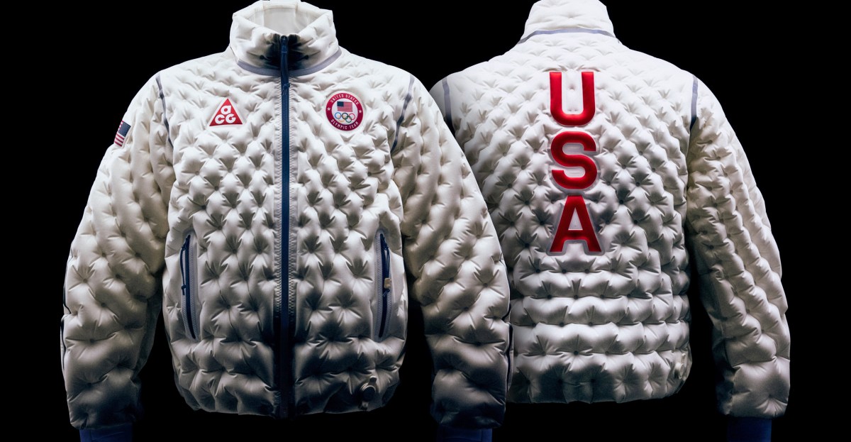 jaket-puffer-tiup-nike-menghilangkan-kepulan-untuk-mendinginkan-anda