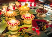Naik turunnya — dan bangkit kembali — dari pinball